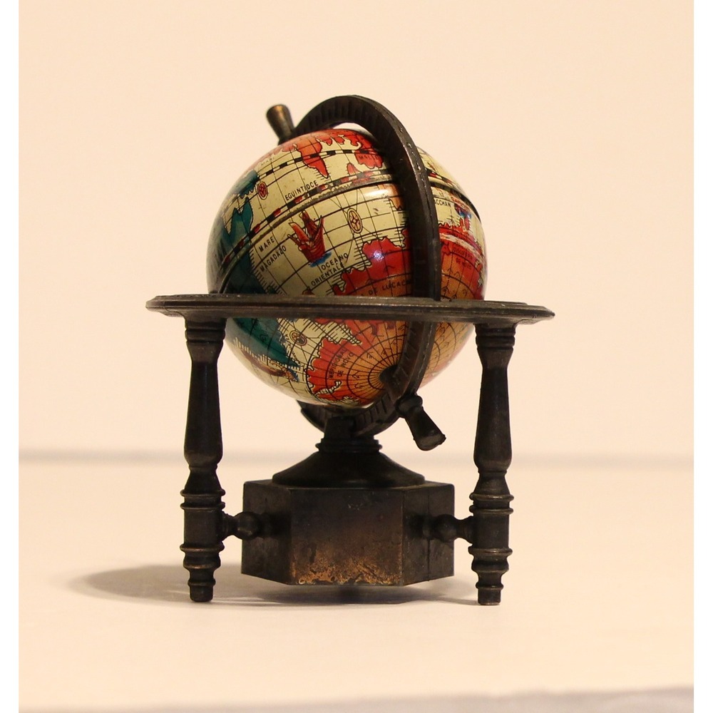 Vintage miniature Die Cast Metal Desktop Spinning World Globe Pencil Sharpener